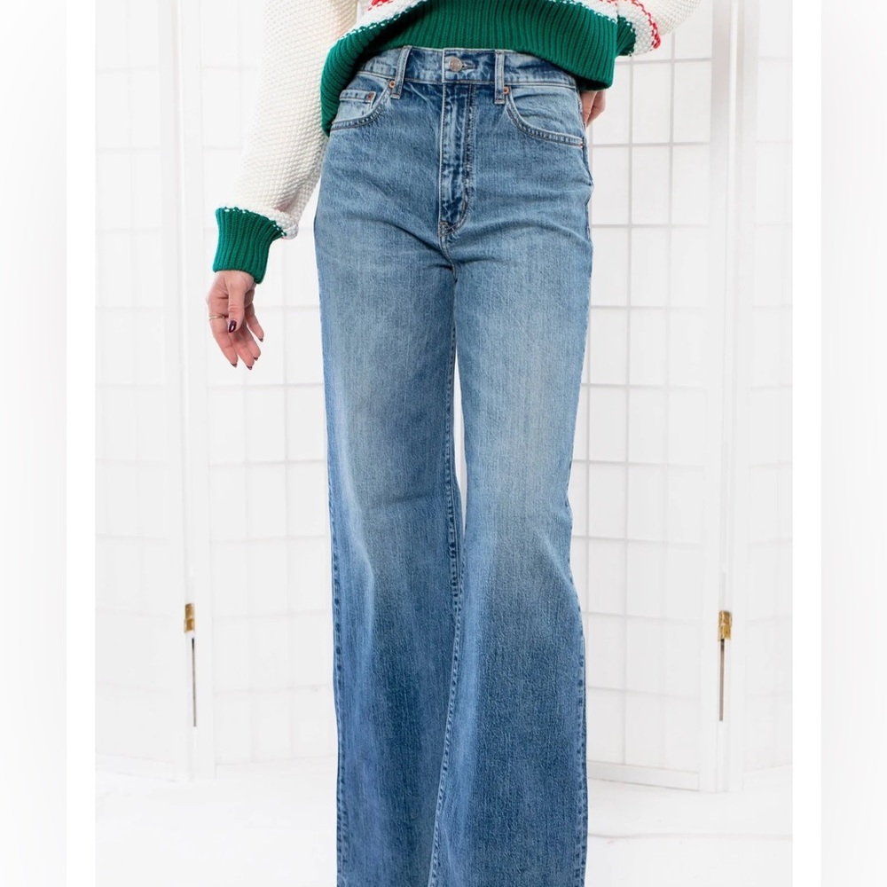 Daze Denim Far Out High Rise Wide Leg Blue Jeans NWT Sz 6 (28) Indigo